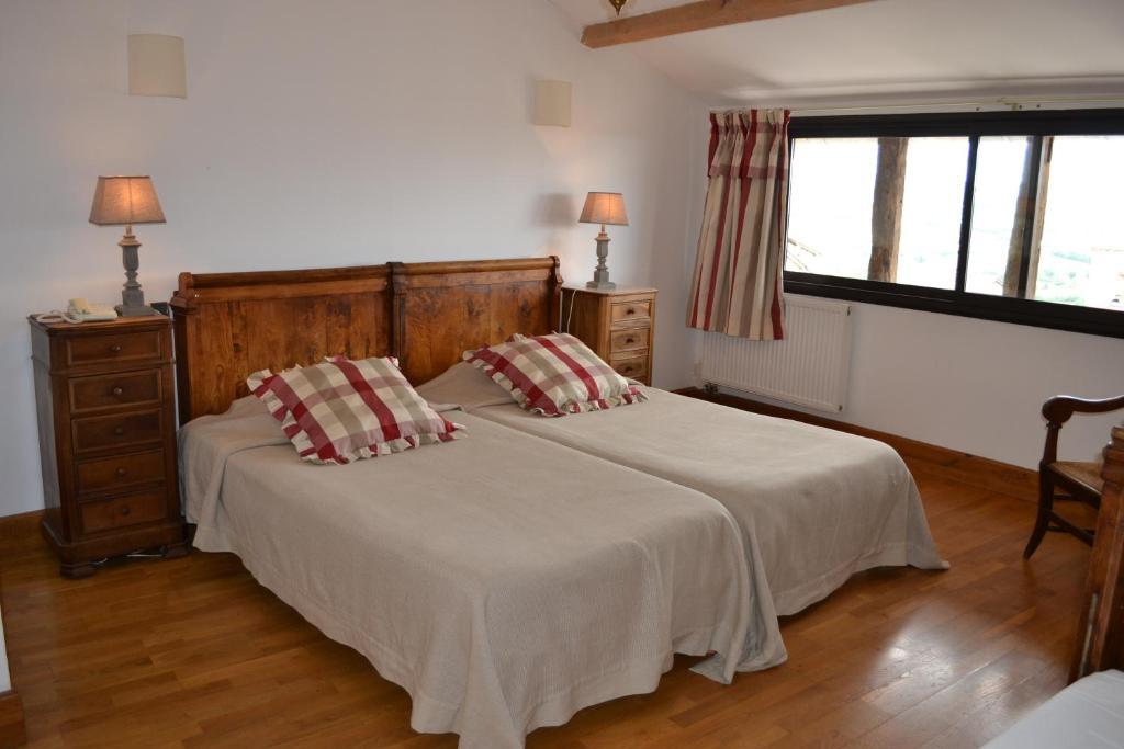 Hotel Des Consuls Castelnau-de-Montmiral Pokoj fotografie